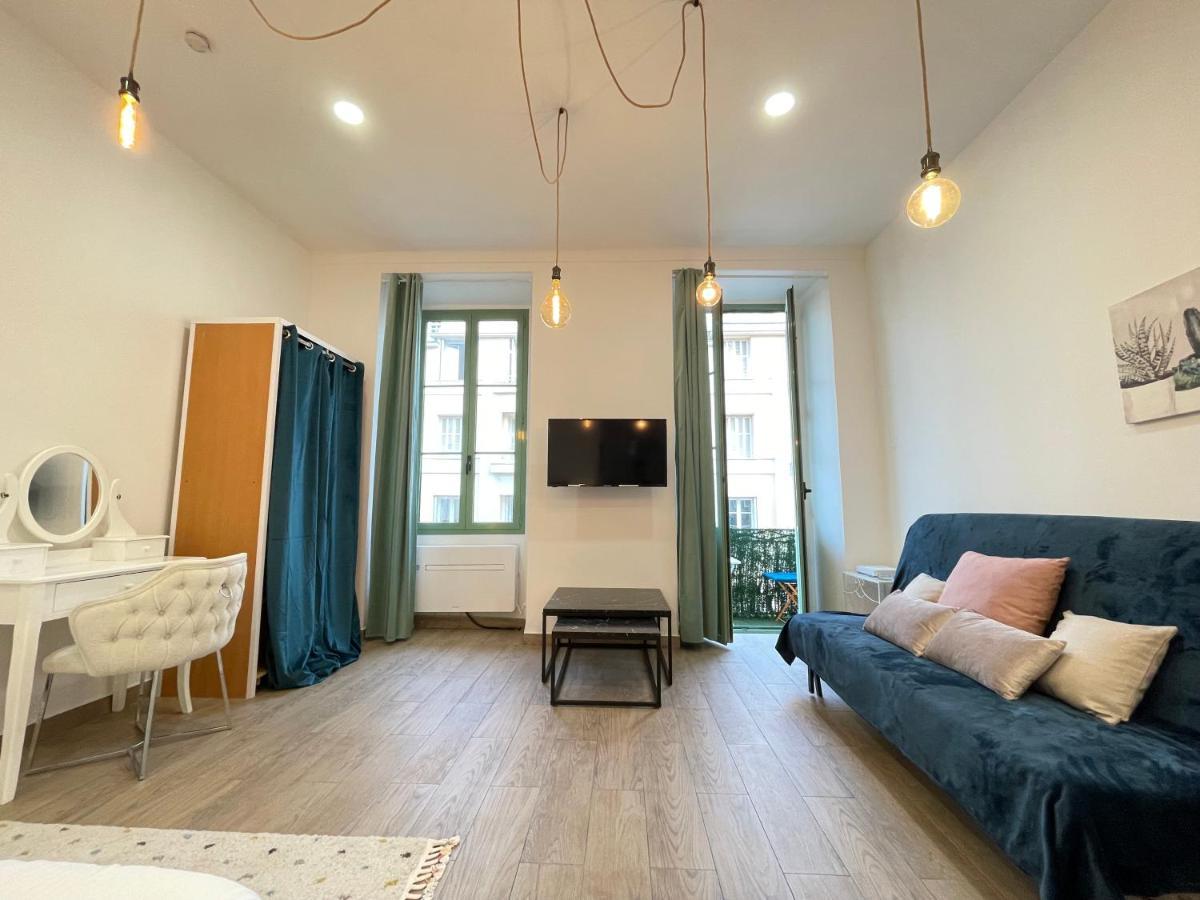Nice Renting - 2 Massena - Luxury Loft - Balcony Massena Square View - Aircon Εξωτερικό φωτογραφία